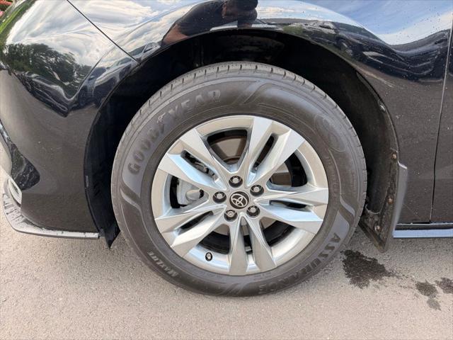 2022 Toyota Sienna Limited