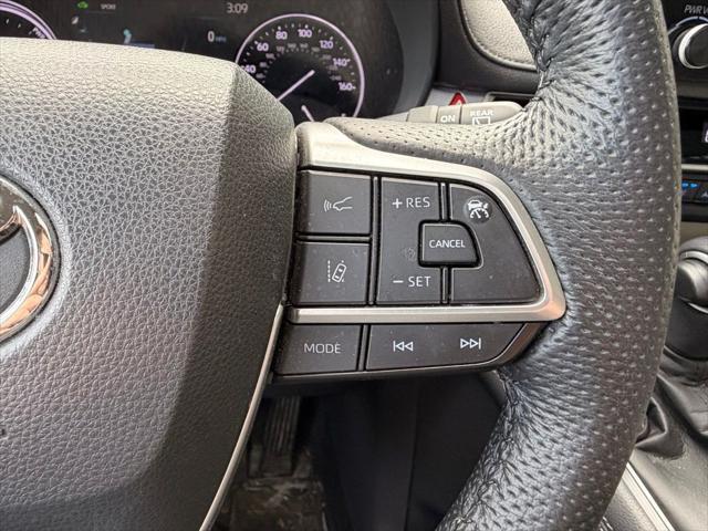 2022 Toyota Sienna Limited