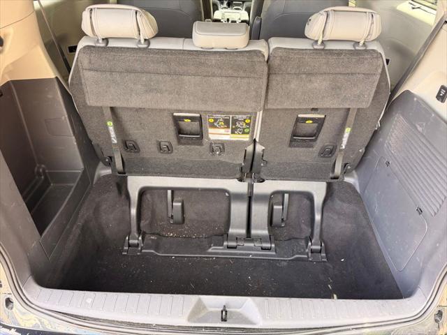 2022 Toyota Sienna Limited