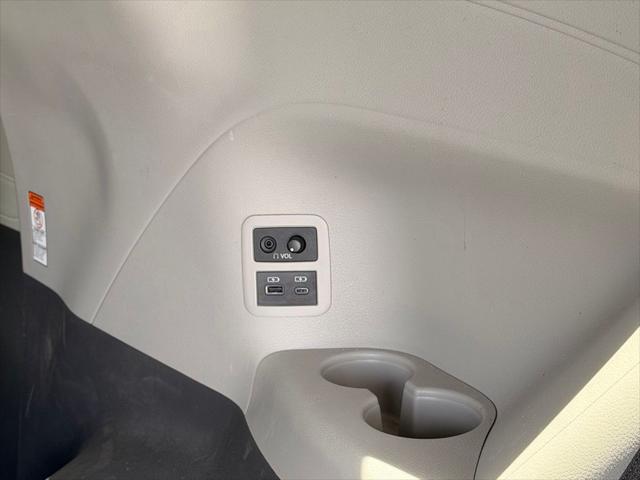 2022 Toyota Sienna Limited