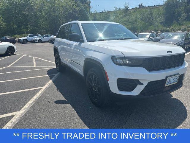 2024 Jeep Grand Cherokee Altitude X 4x4 for sale in JOHNSTON, RI