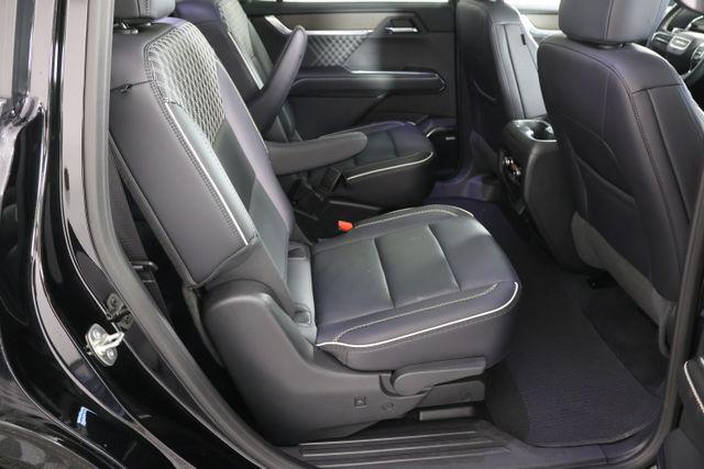 2024 GMC Acadia AWD Denali
