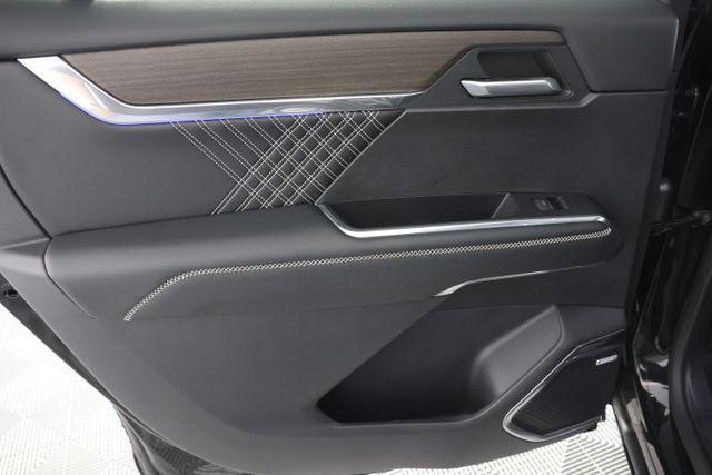 2024 GMC Acadia AWD Denali