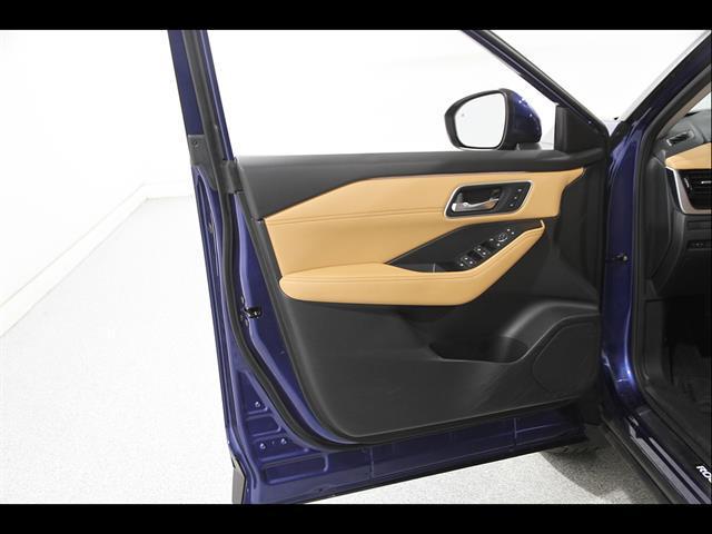 2023 Nissan Rogue Platinum Intelligent AWD