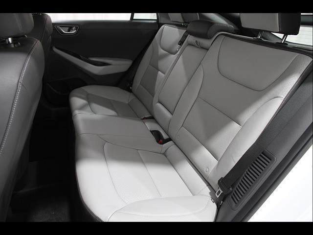 2021 Hyundai IONIQ Plug-In Hybrid Limited