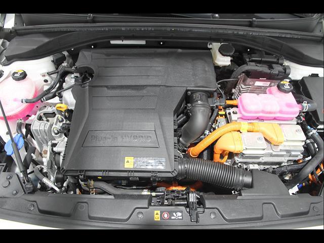 2021 Hyundai IONIQ Plug-In Hybrid Limited