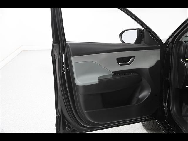 2024 Hyundai Kona EV Limited