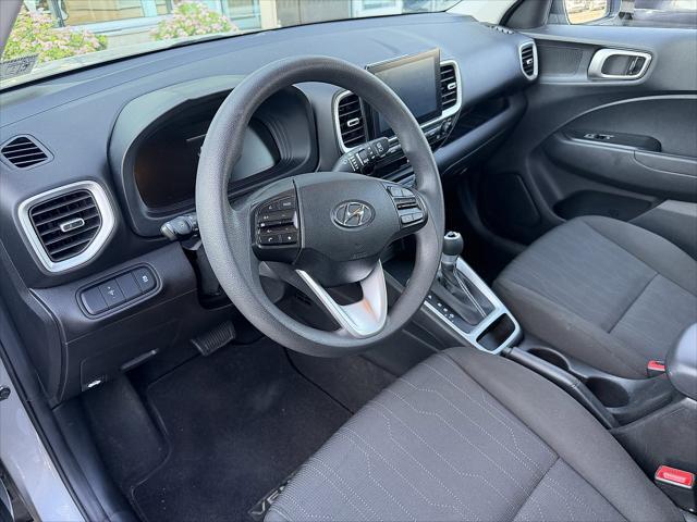 2023 Hyundai Venue SE