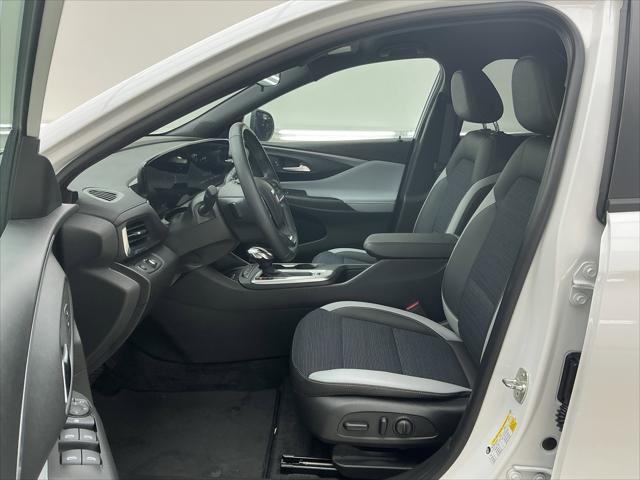 2024 Buick NV Preferred FWD