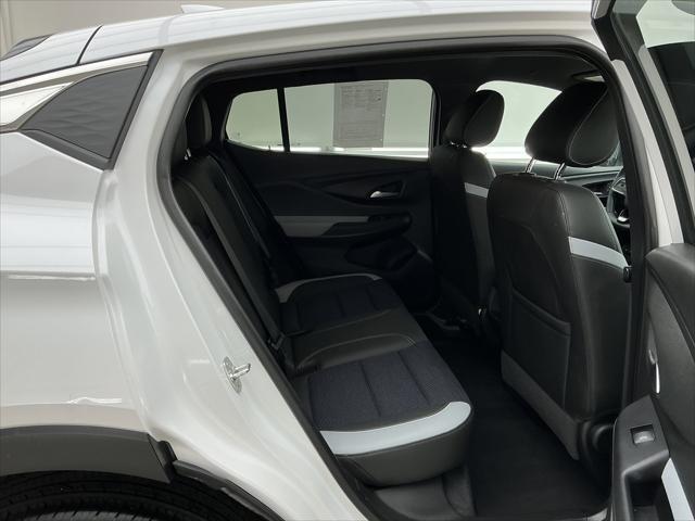 2024 Buick NV Preferred FWD