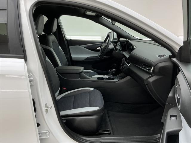 2024 Buick NV Preferred FWD