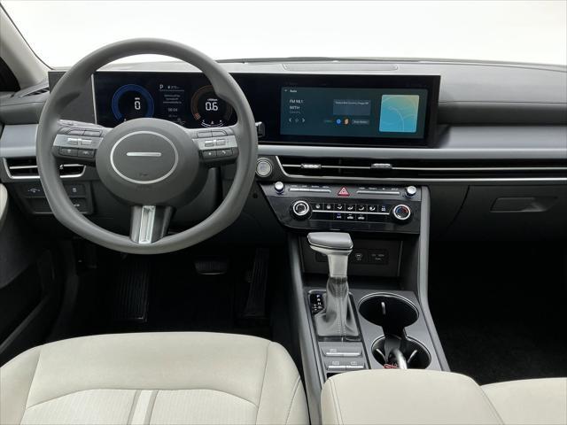 2025 Hyundai Sonata SE