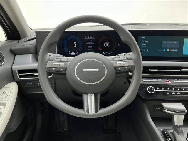 2025 Hyundai Sonata SE