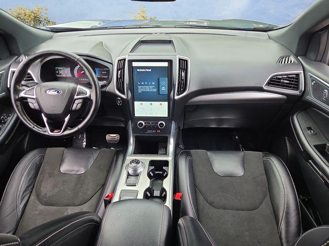 2022 Ford Edge ST