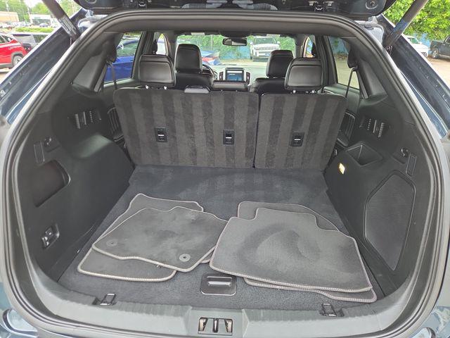 2022 Ford Edge ST
