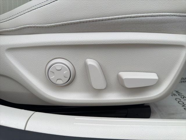 2026 Genesis G70 2.5T AWD Prestige