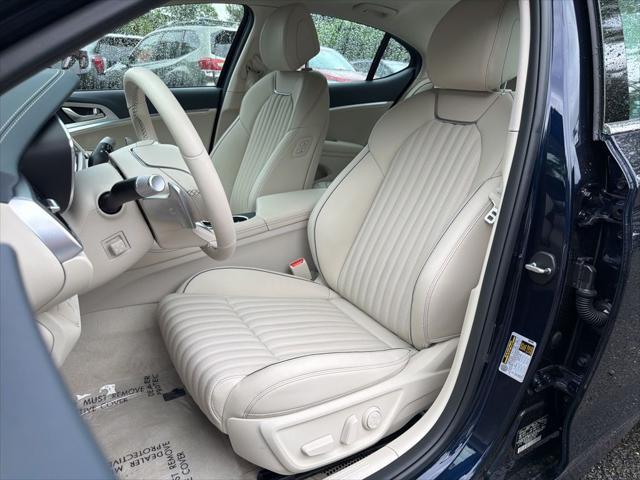 2026 Genesis G70 2.5T AWD Prestige