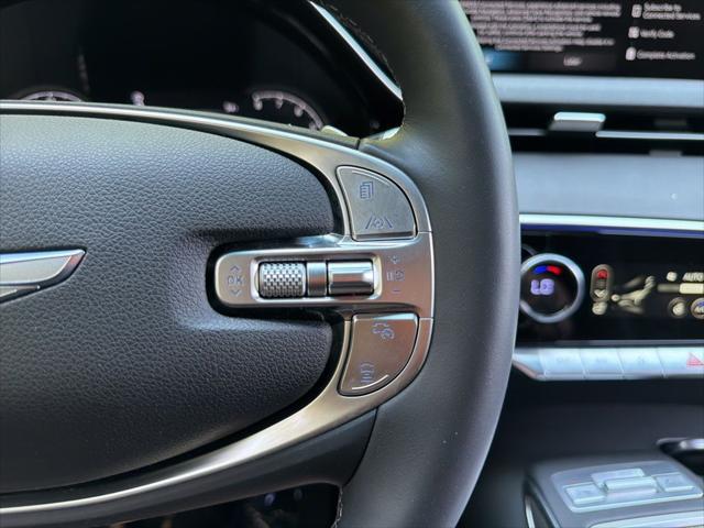 2024 Genesis GV70 2.5T AWD