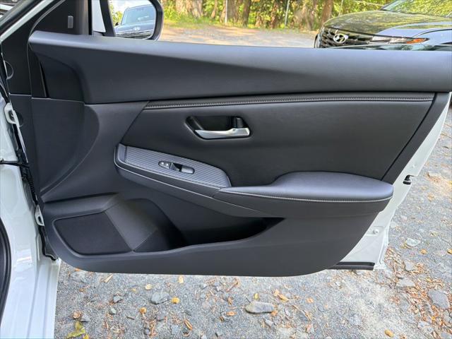 2023 Nissan Sentra SV Xtronic CVT