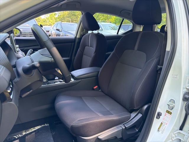 2023 Nissan Sentra SV Xtronic CVT