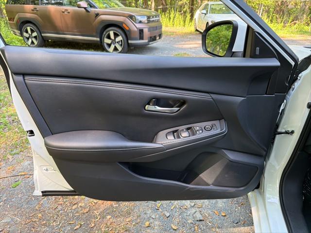 2023 Nissan Sentra SV Xtronic CVT