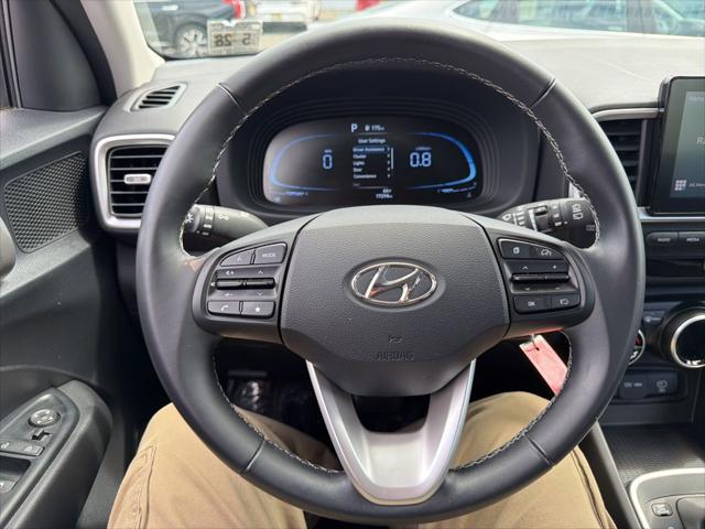 2023 Hyundai Venue SEL