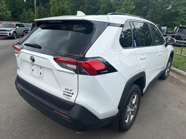 2024 Toyota RAV4 Hybrid XLE