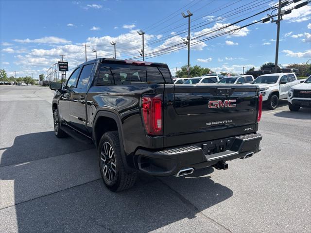 2023 GMC Sierra 1500 4WD Crew Cab Short Box AT4