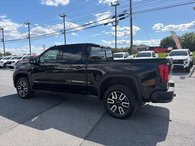 2023 GMC Sierra 1500 4WD Crew Cab Short Box AT4