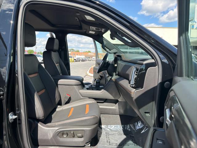 2023 GMC Sierra 1500 4WD Crew Cab Short Box AT4