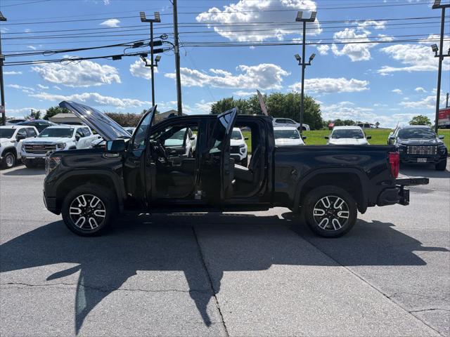 2023 GMC Sierra 1500 4WD Crew Cab Short Box AT4