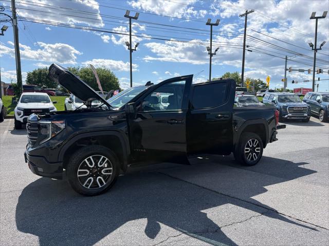2023 GMC Sierra 1500 4WD Crew Cab Short Box AT4