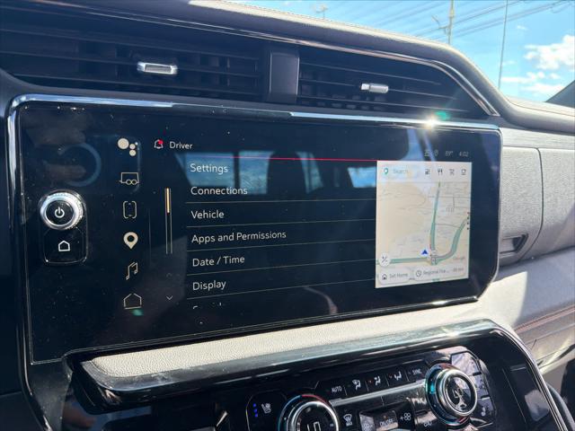 2023 GMC Sierra 1500 4WD Crew Cab Short Box AT4