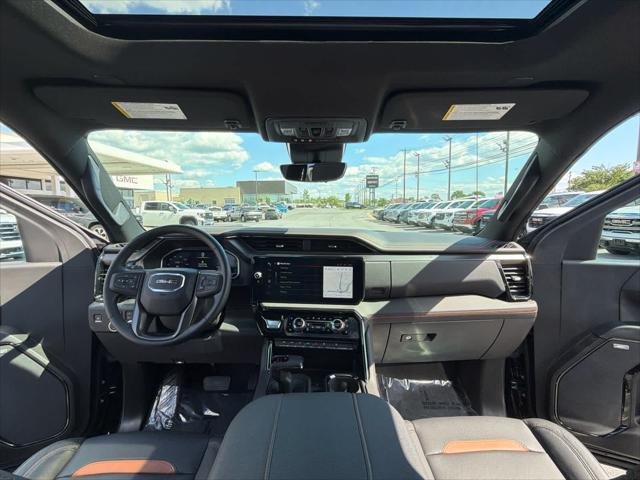 2023 GMC Sierra 1500 4WD Crew Cab Short Box AT4