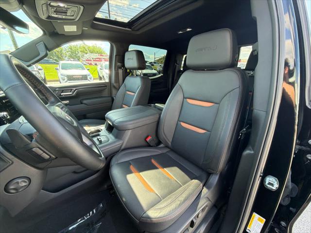 2023 GMC Sierra 1500 4WD Crew Cab Short Box AT4