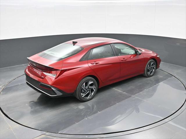 2025 Hyundai Elantra Hybrid SEL Sport