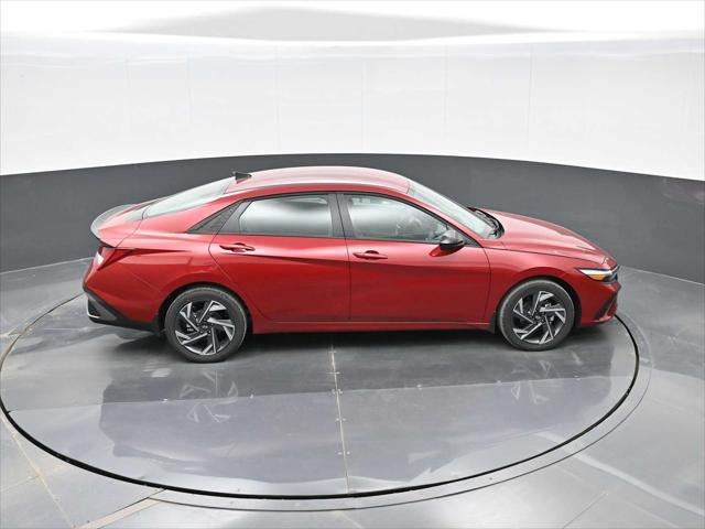 2025 Hyundai Elantra Hybrid SEL Sport
