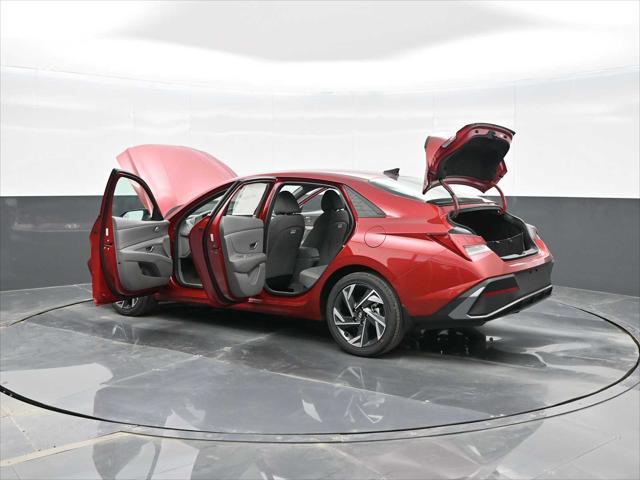 2025 Hyundai Elantra Hybrid SEL Sport