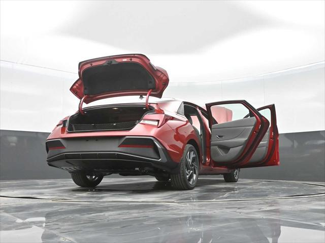 2025 Hyundai Elantra Hybrid SEL Sport