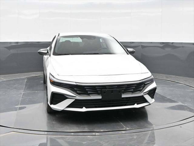 2025 Hyundai Elantra Hybrid SEL Sport