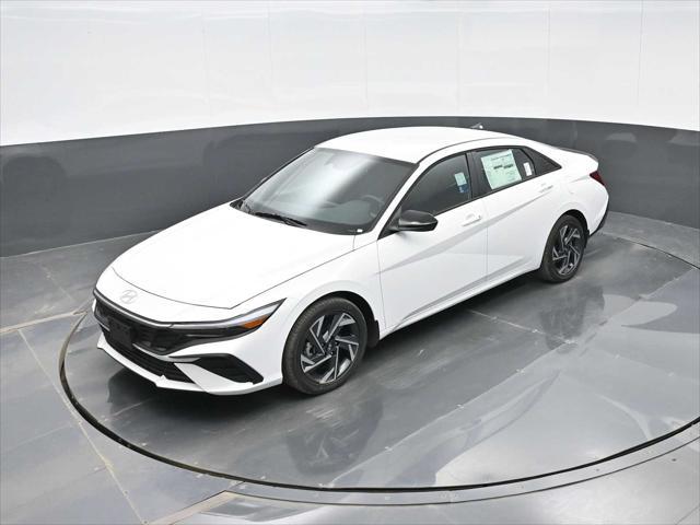 2025 Hyundai Elantra Hybrid SEL Sport