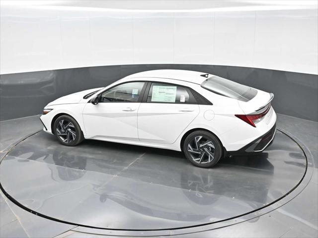 2025 Hyundai Elantra Hybrid SEL Sport