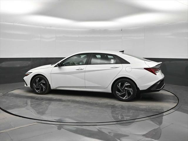 2025 Hyundai Elantra Hybrid SEL Sport
