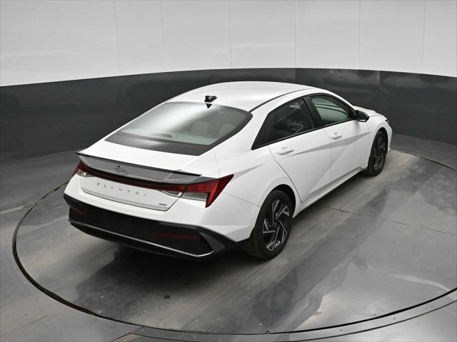 2025 Hyundai Elantra Hybrid SEL Sport