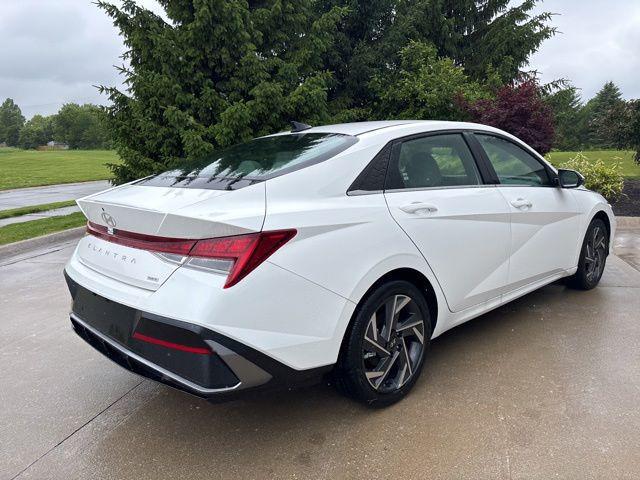 2026 Hyundai Elantra Hybrid Limited