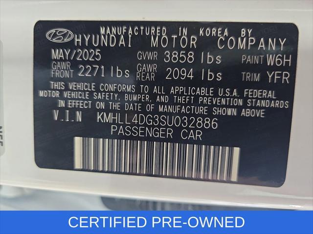 2025 Hyundai Elantra SE