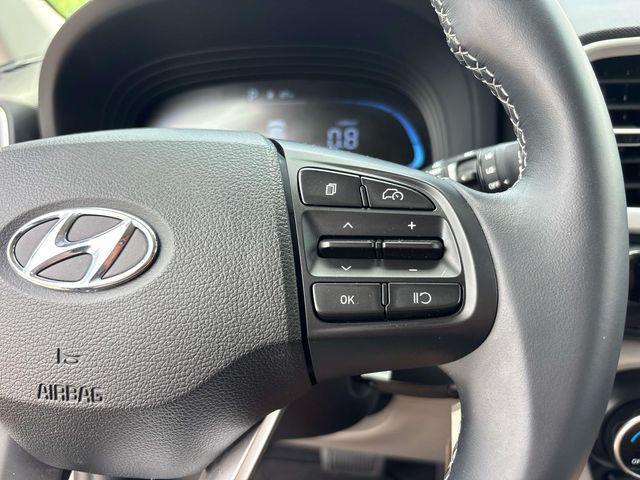 2023 Hyundai Venue SEL