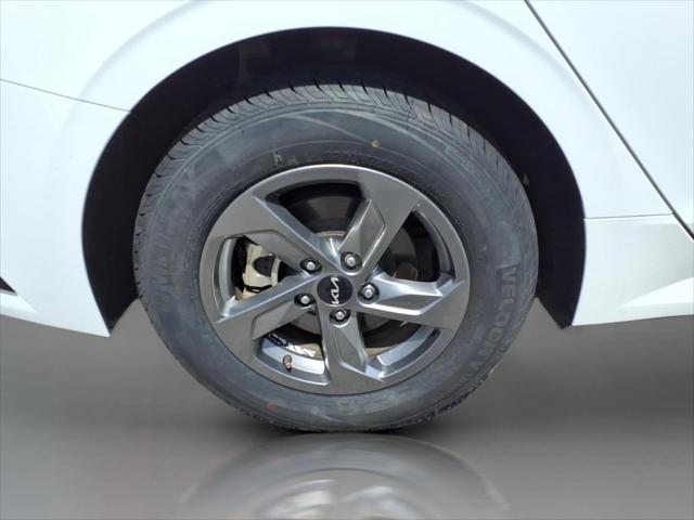 2023 Kia K5 LXS