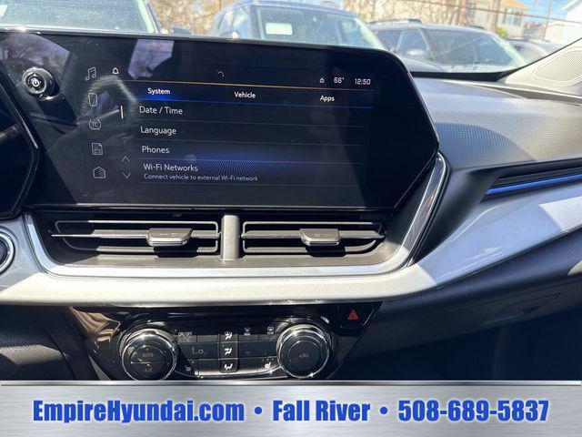 2025 Chevrolet Trax FWD LT