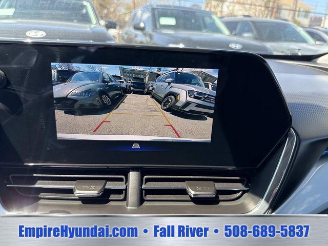 2025 Chevrolet Trax FWD LT